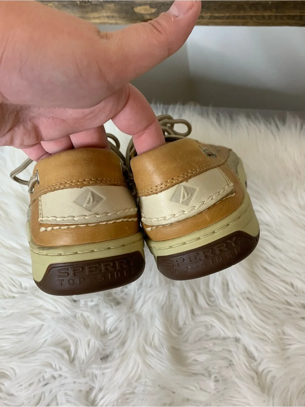 Sperry classic tan